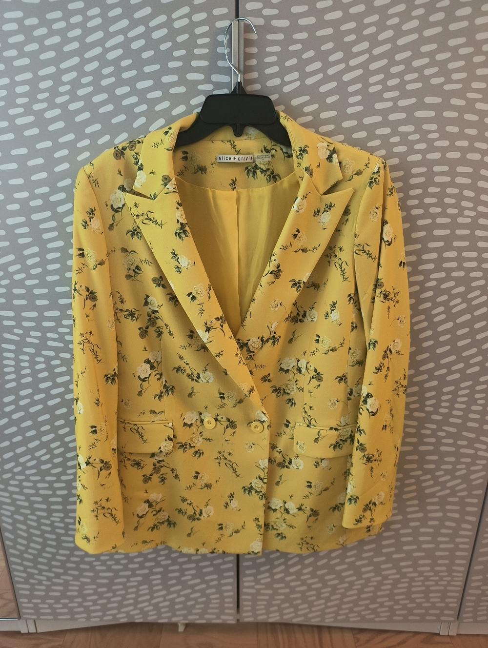 Alice + Olivia 'Justin' yellow floral boyfriend blazer Sz 12 ( No Shorts ) - Picture 8 of 12